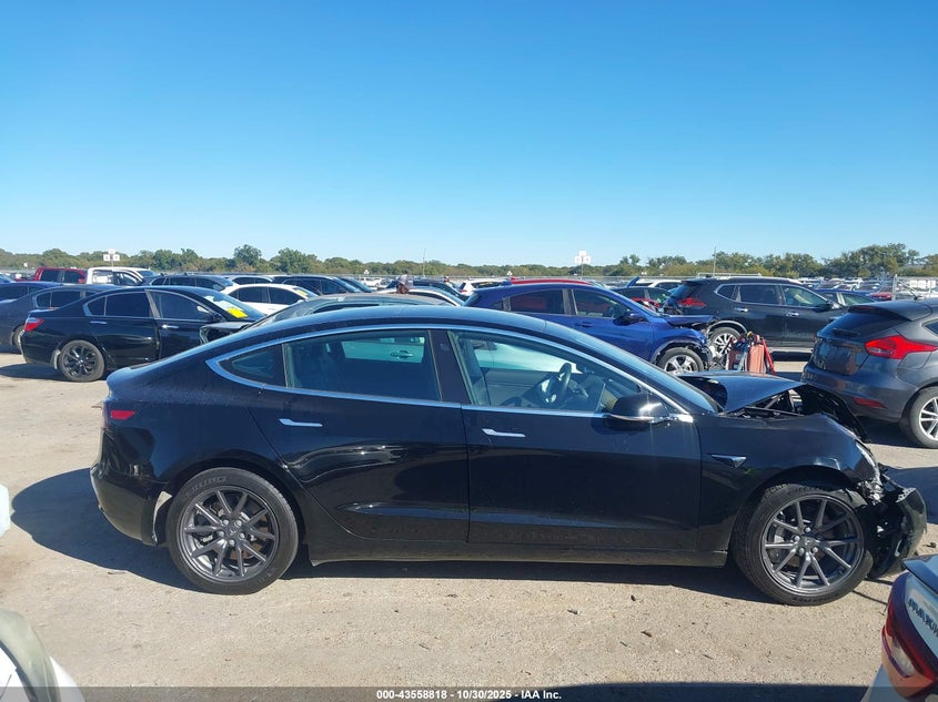 2019 Tesla Model 3 VIN: 5YJ3E1EA4KF399442 Lot: 43558818