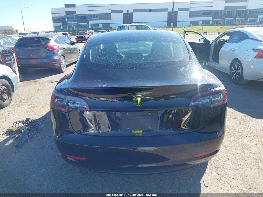 2019 Tesla Model 3 VIN: 5YJ3E1EA4KF399442 Lot: 43558818