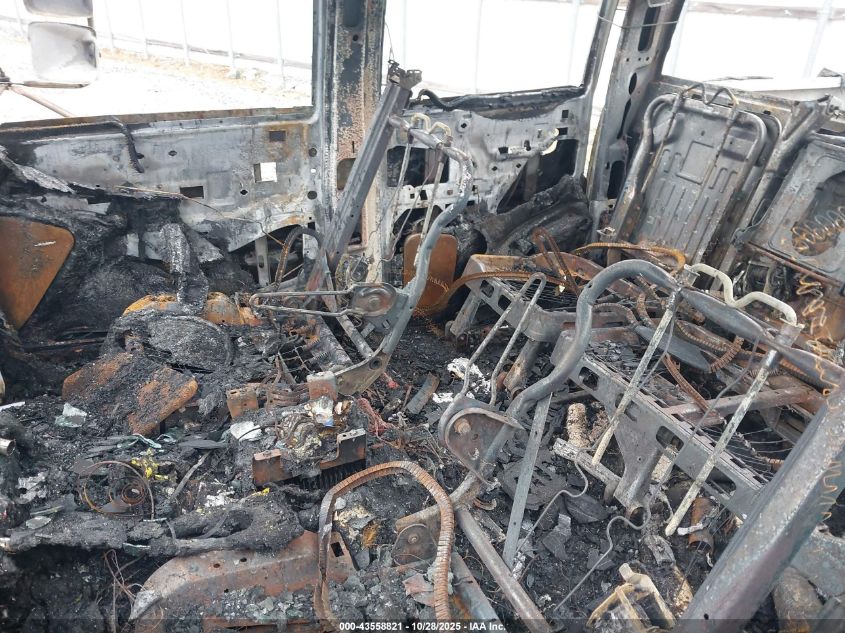 2003 GMC Sierra 3500 Sle VIN: 1GTJC33G53F244038 Lot: 43558821