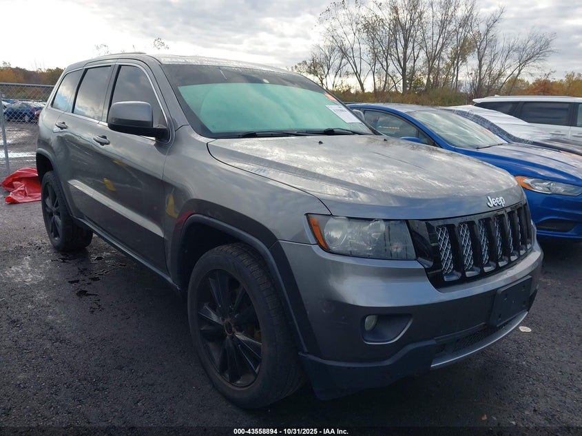 JEEP GRAND CHEROKEE LAREDO