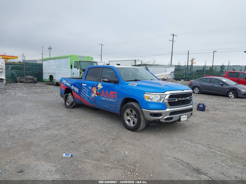 RAM 1500 BIG HORN 4X4 6 4 BOX