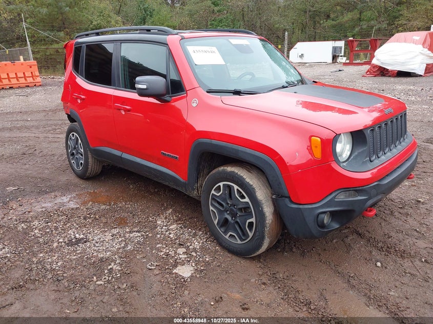 JEEP RENEGADE TRAILHAWK 4X4