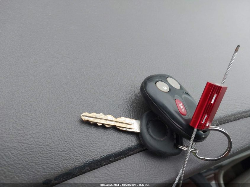 2002 Cadillac Escalade Standard VIN: 1GYEK63N82R116095 Lot: 43558964