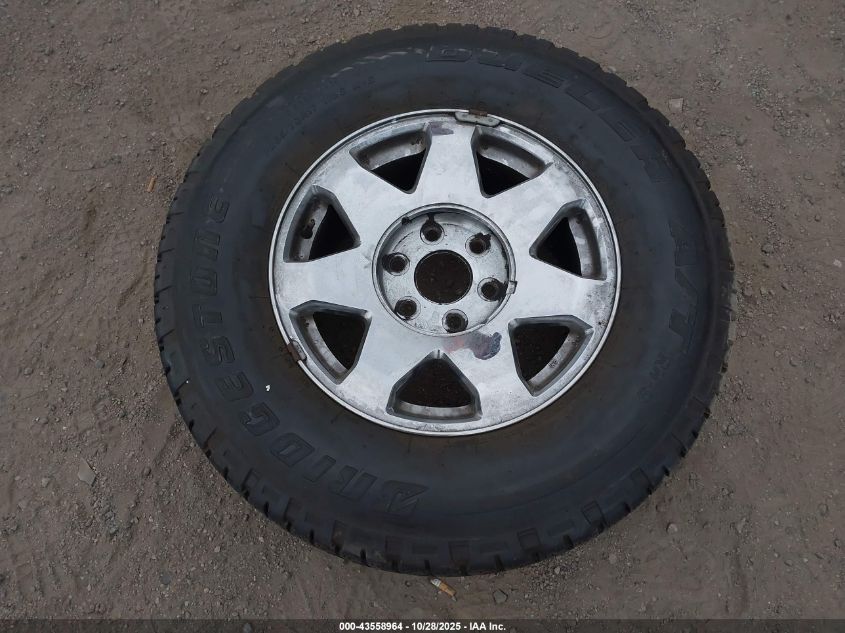 2002 Cadillac Escalade Standard VIN: 1GYEK63N82R116095 Lot: 43558964