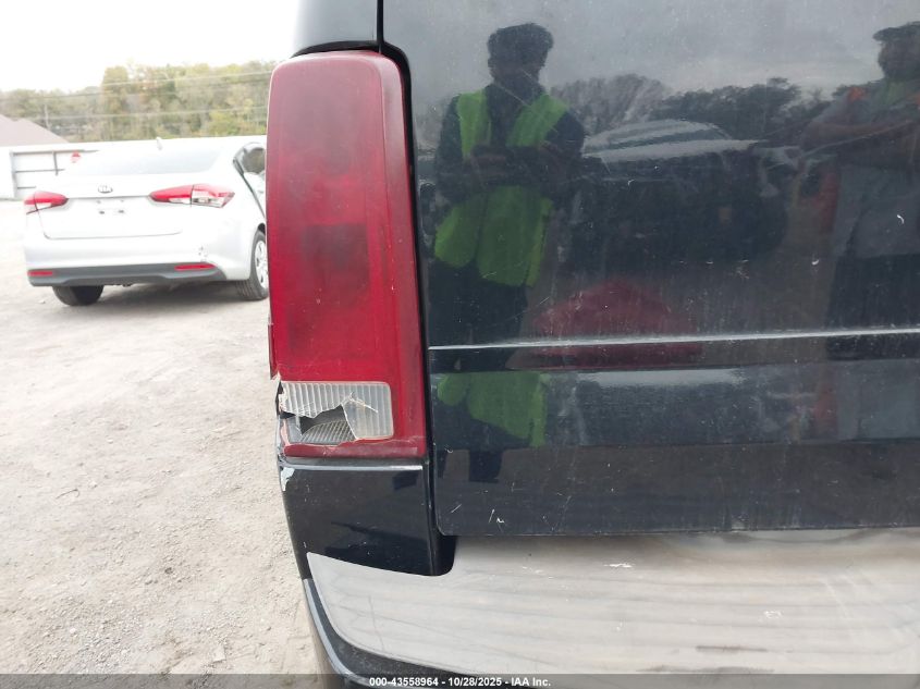 2002 Cadillac Escalade Standard VIN: 1GYEK63N82R116095 Lot: 43558964