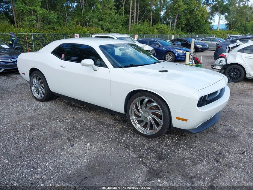 DODGE CHALLENGER SXT