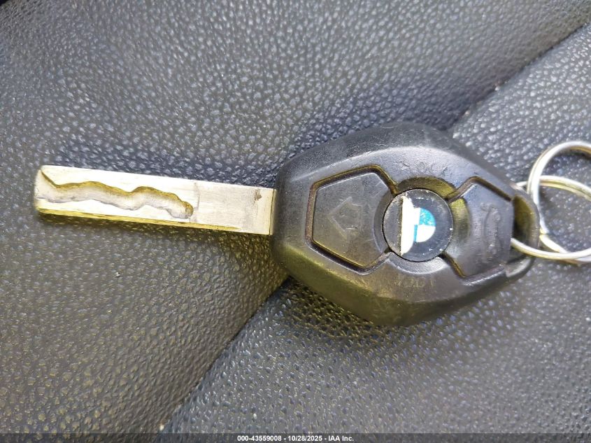 2004 BMW Z4 2.5I VIN: 4USBT33574LR68801 Lot: 43559008