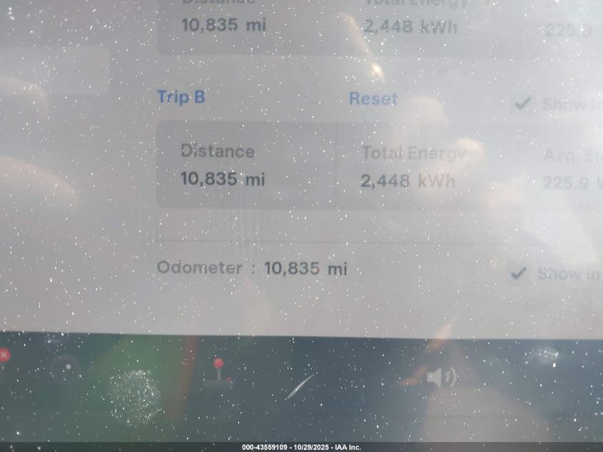 2025 Tesla Model 3 Long Range Rear-Wheel Drive/Standard VIN: 5YJ3E1EA7SF989649 Lot: 43559109