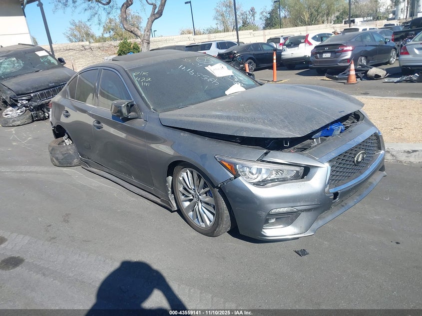 INFINITI Q50 3.0T LUXE