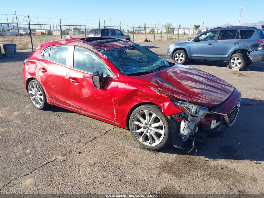 MAZDA 3 S GRAND TOURING