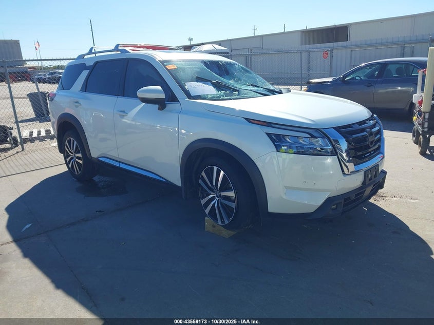 NISSAN PATHFINDER PLATINUM FWD