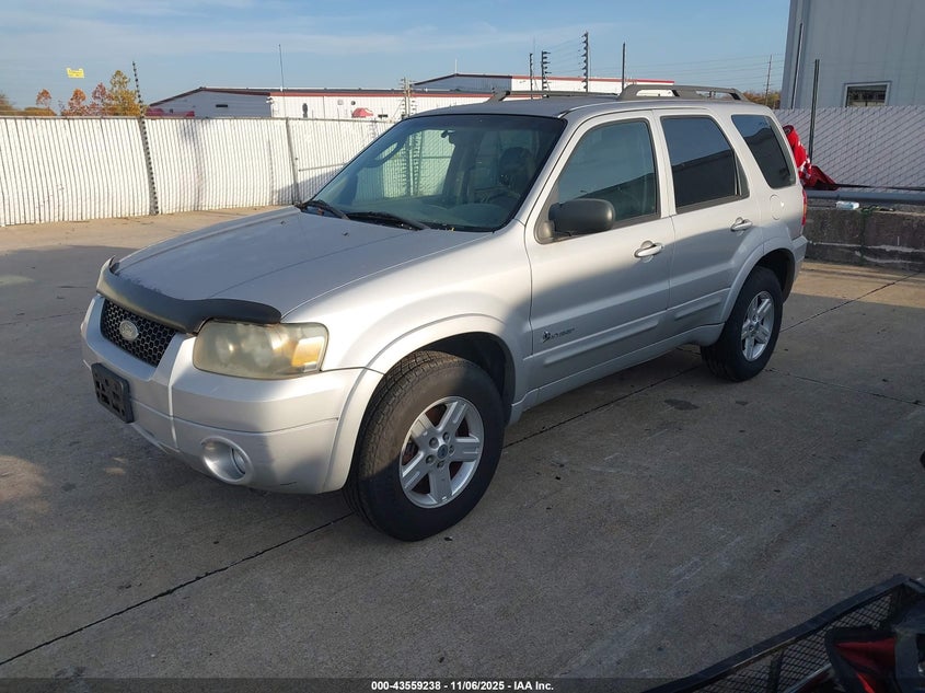 1FMYU49H67KA42027 2007 FORD ESCAPE photo no. 2