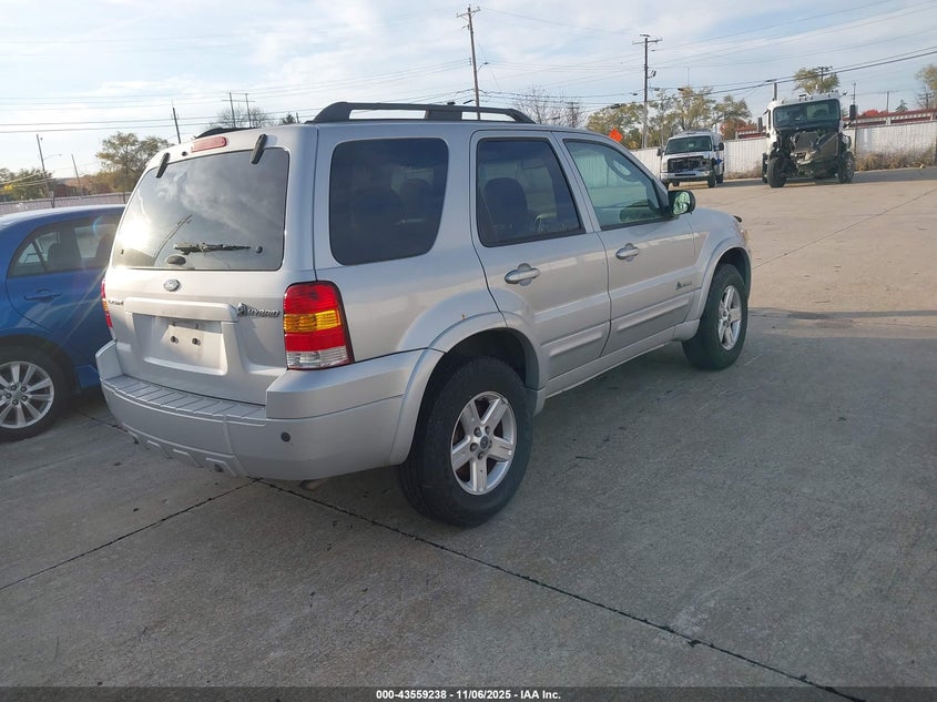 1FMYU49H67KA42027 2007 FORD ESCAPE photo no. 4