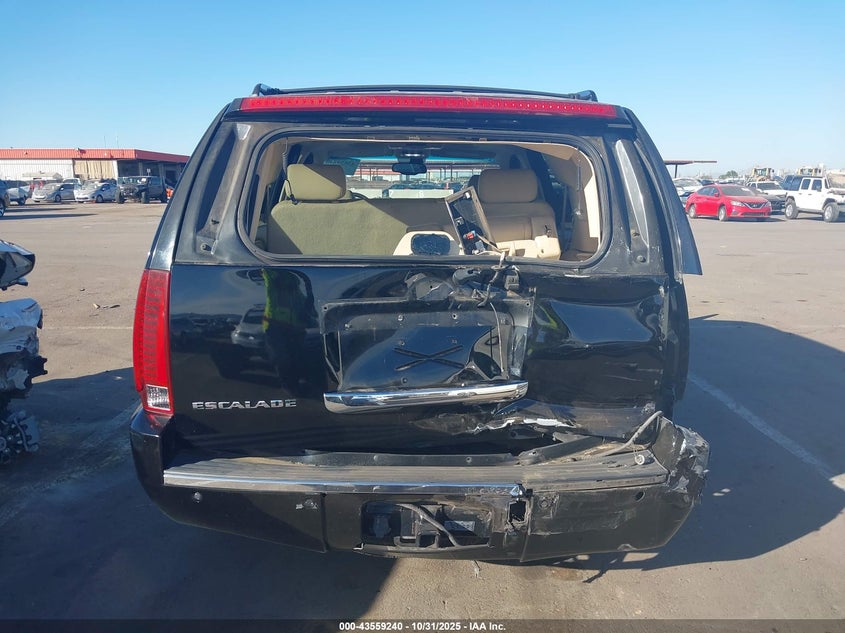 2007 Cadillac Escalade Standard VIN: 1GYFK63827R352005 Lot: 43559240