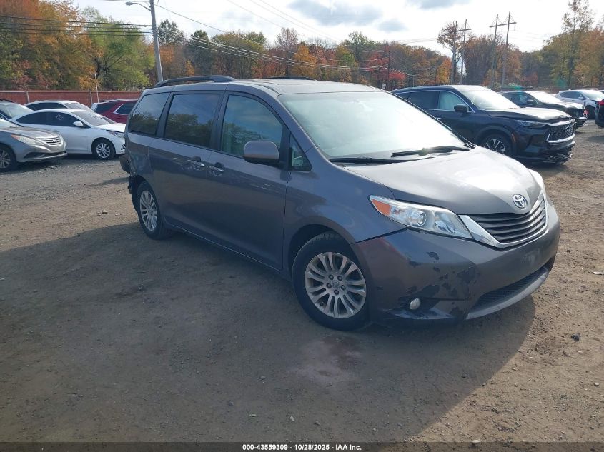 TOYOTA SIENNA XLE 8 PASSENGER