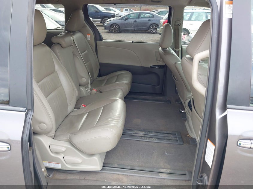 2016 Toyota Sienna Xle Premium 8 Passenger VIN: 5TDYK3DC5GS748169 Lot: 43559344