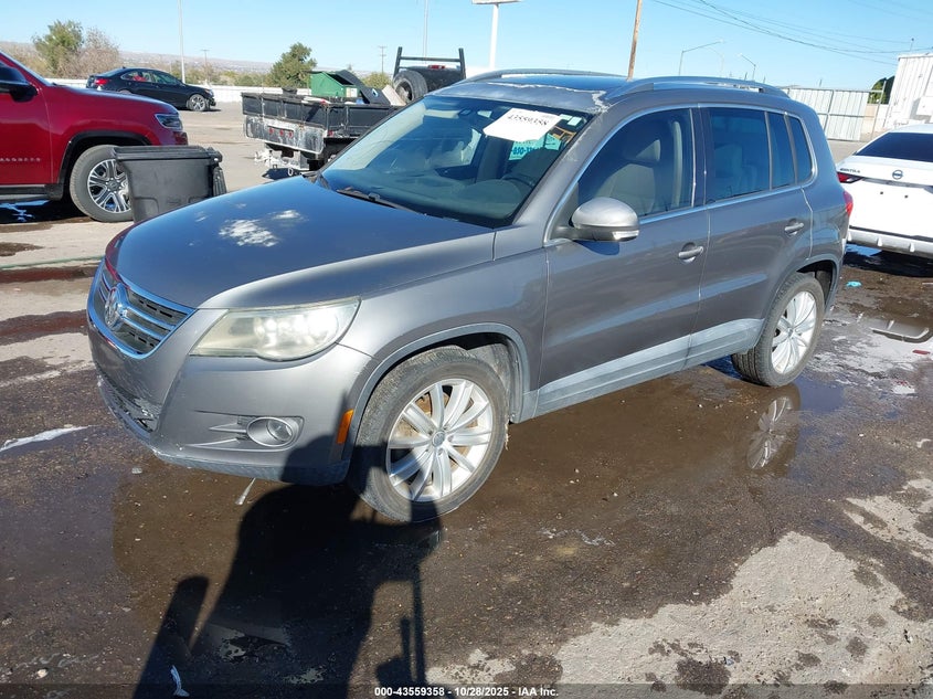 WVGBV75N79W529331 2009 VOLKSWAGEN TIGUAN photo no. 2