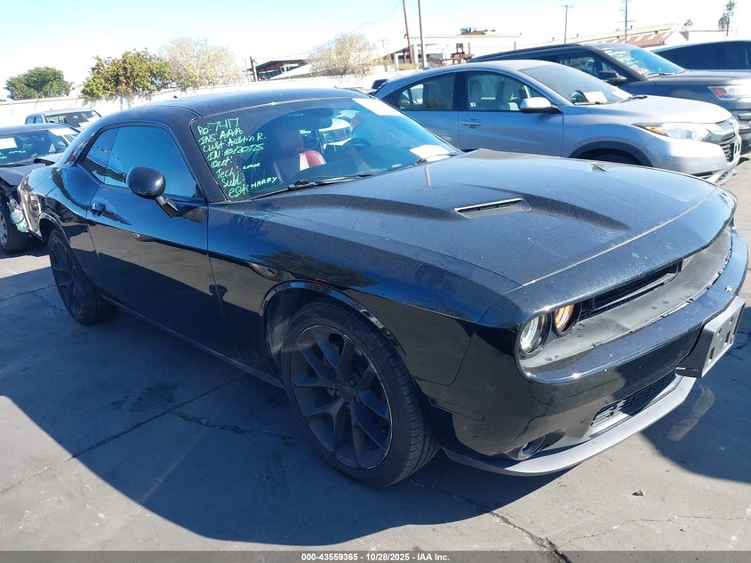 DODGE CHALLENGER SXT