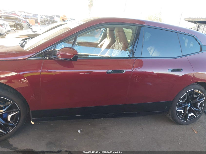 2023 BMW Ix xDrive50 VIN: WB523CF08PCL72649 Lot: 43559368