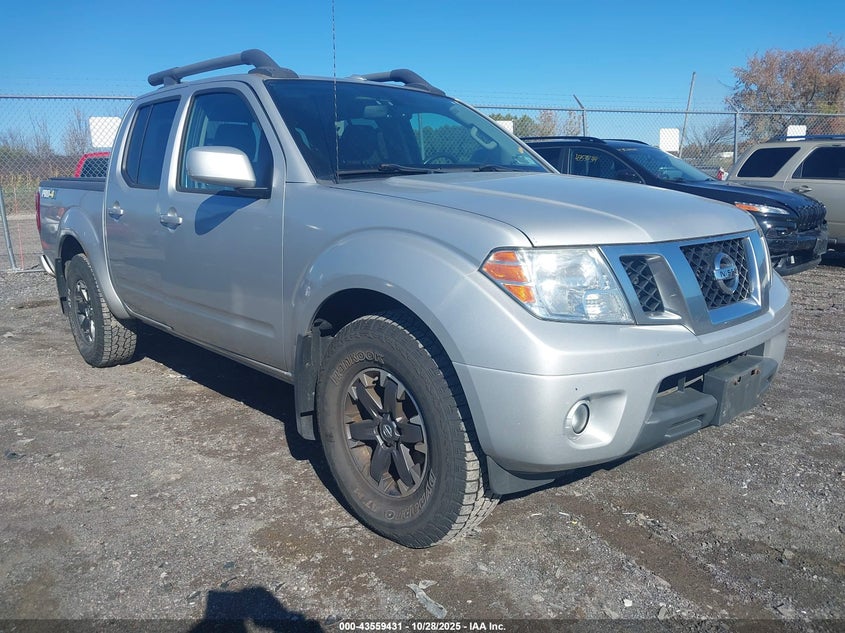 NISSAN FRONTIER PRO-4X