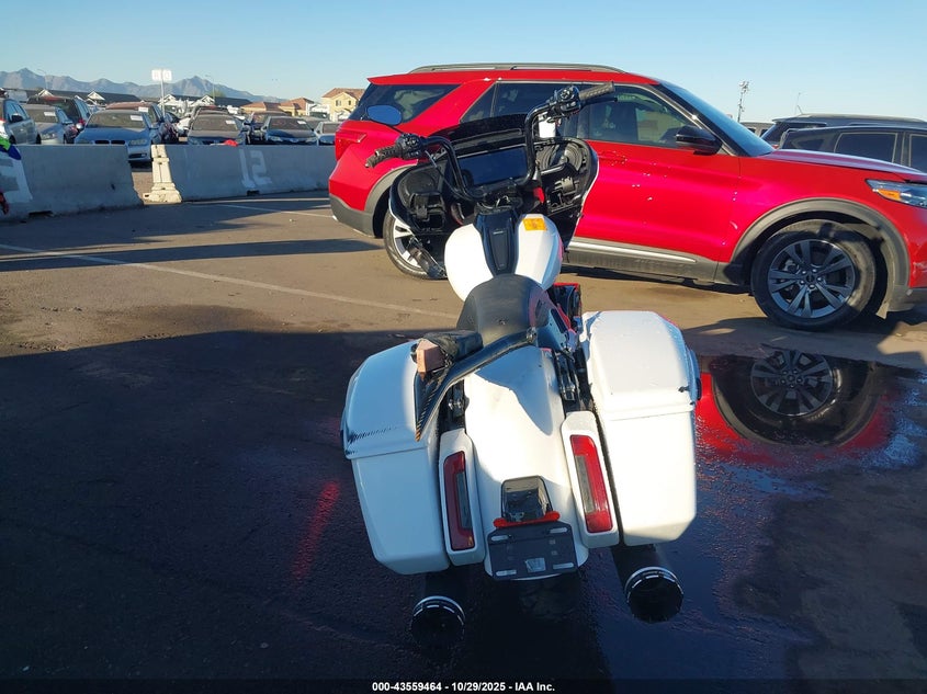 2024 Harley-Davidson Fltrx VIN: 1HD1KH71XRB654760 Lot: 43559464