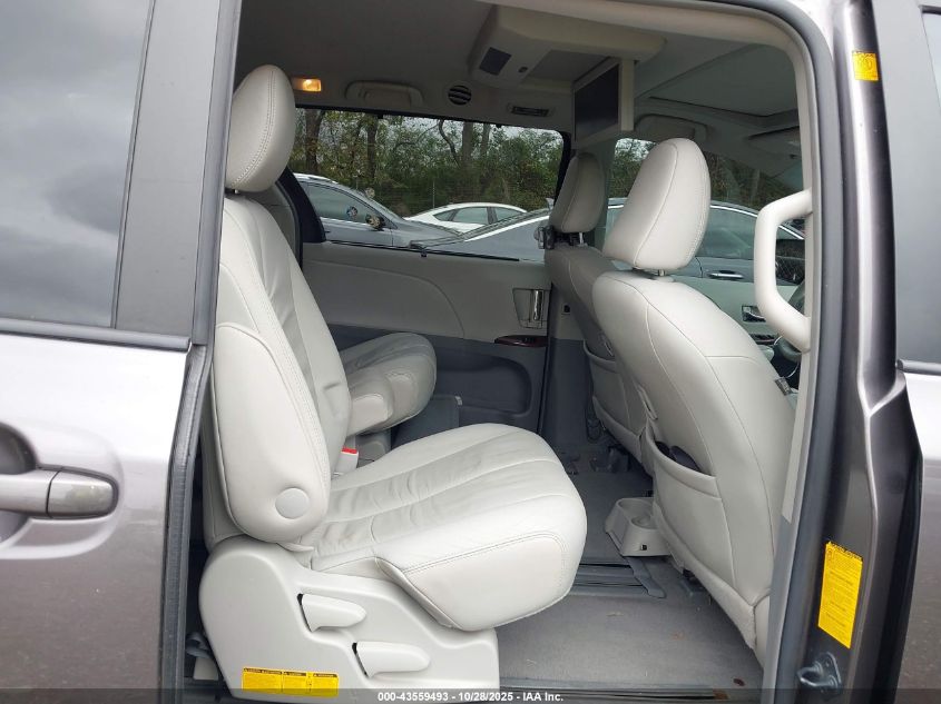 2011 Toyota Sienna Xle V6 VIN: 5TDYK3DC5BS027763 Lot: 43559493