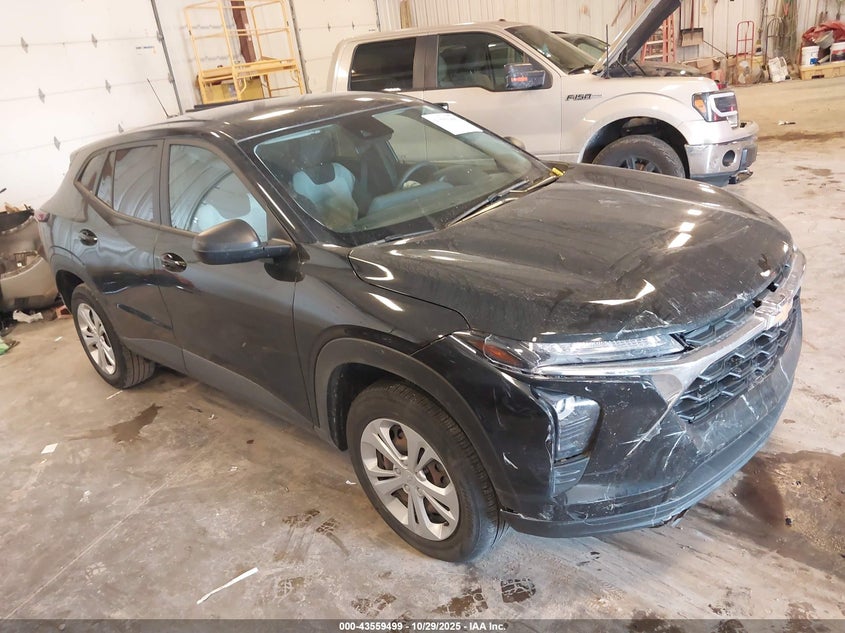 CHEVROLET TRAX FWD SP