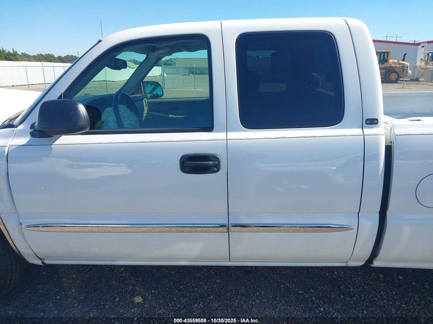 2004 GMC Sierra 1500 Sle VIN: 2GTEC19T941239993 Lot: 43559508