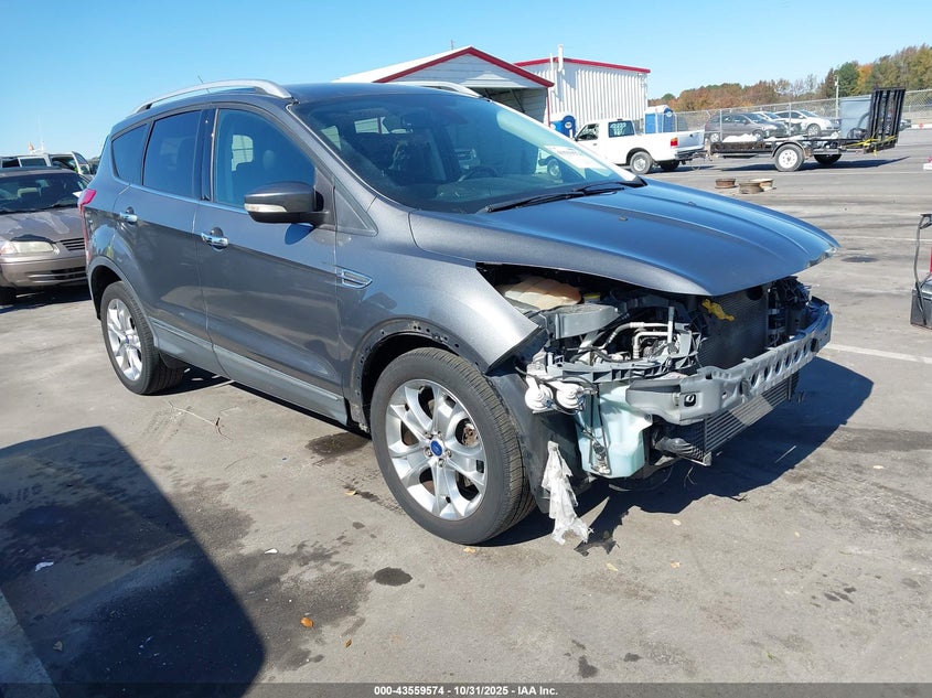 FORD ESCAPE TITANIUM