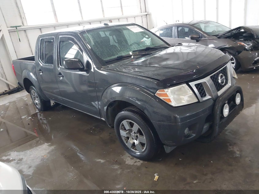 NISSAN FRONTIER DESERT RUNNER