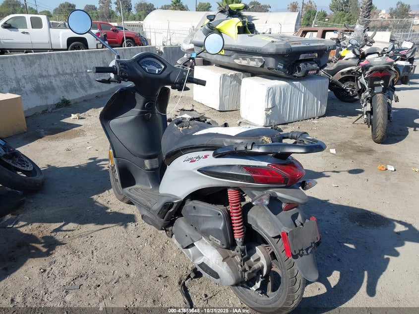 VIN ZAPM898G9N7003654 2022 PIAGGIO LIBERTY 150/150 S/150 BACI PERUGINA