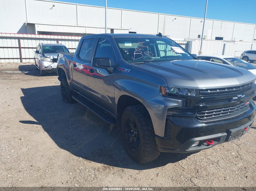 CHEVROLET SILVERADO 1500 4WD SHORT BED LT TRAIL BOSS