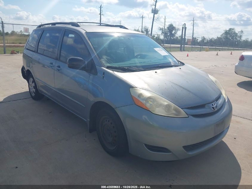TOYOTA SIENNA CE
