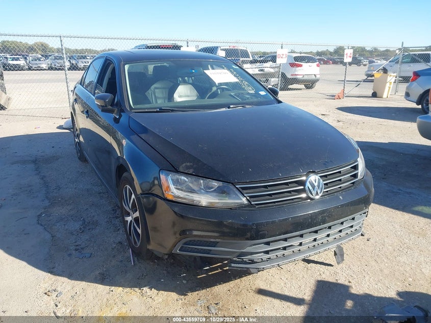 VOLKSWAGEN JETTA 1.4T SE
