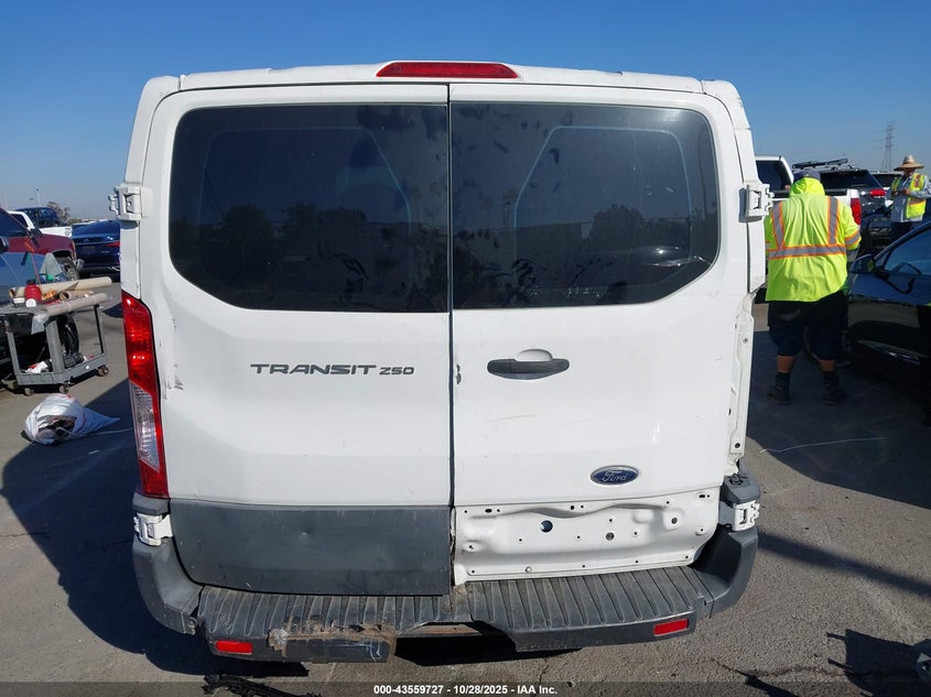 2016 Ford Transit-250 VIN: 1FTYR1ZM6GKA59606 Lot: 43559727