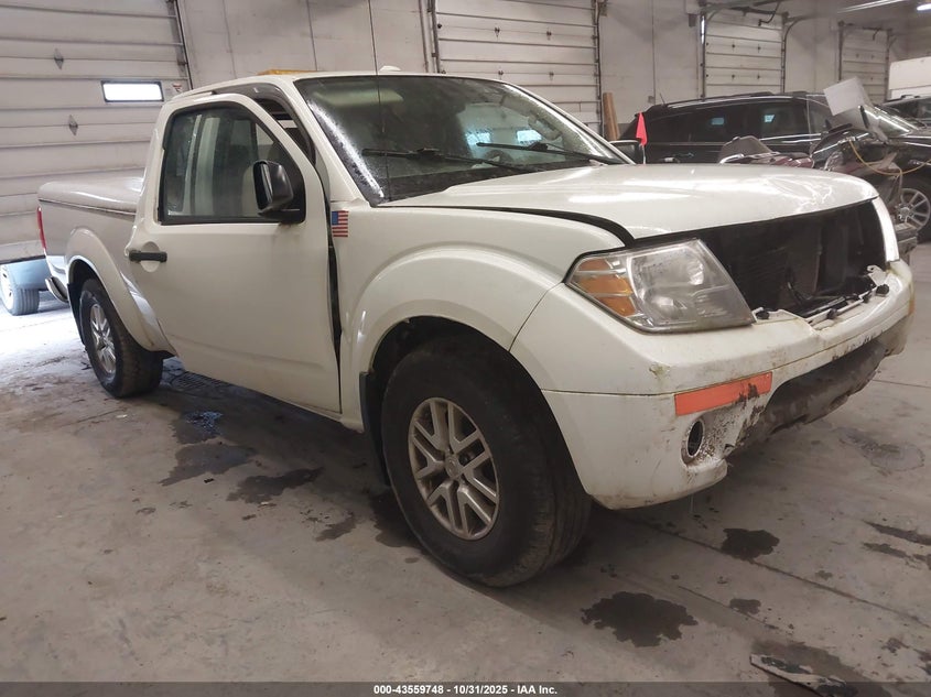 NISSAN FRONTIER PRO-4X/SV