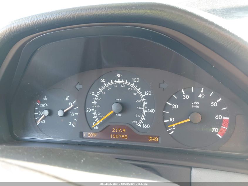 1999 Mercedes-Benz E 430 VIN: WDBJF70H7XA916680 Lot: 43559838