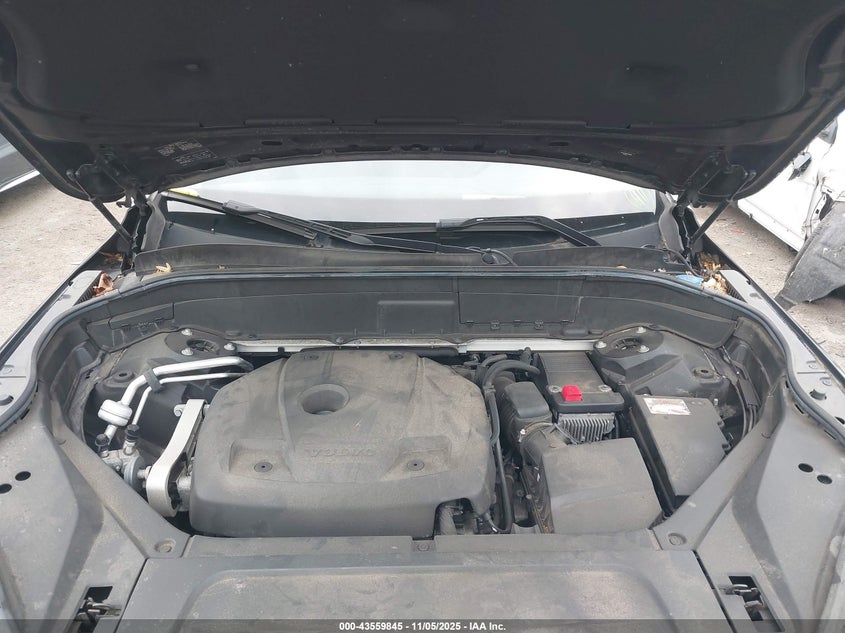 2017 VOLVO XC90 T6 MOMENTUM - YV4A22PK6H1153809