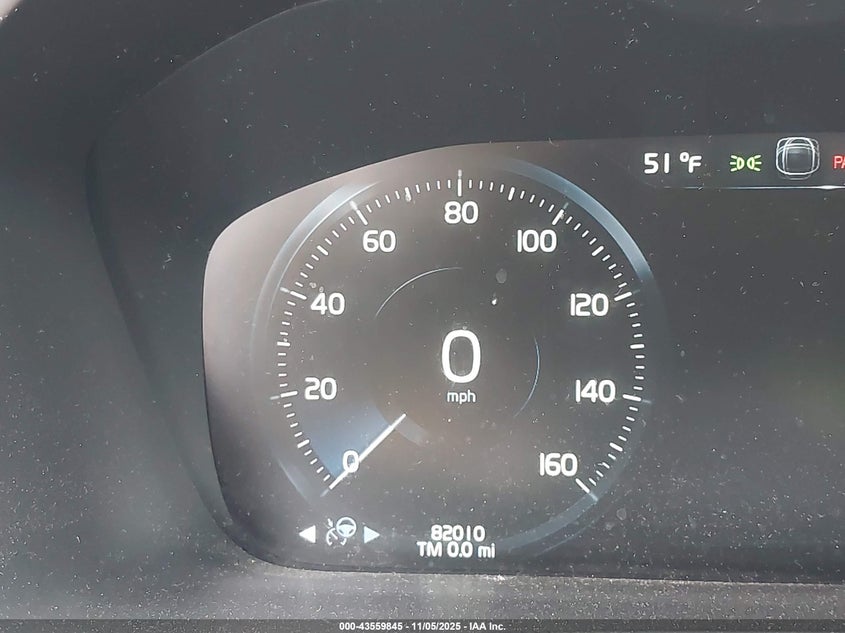 2017 VOLVO XC90 T6 MOMENTUM - YV4A22PK6H1153809