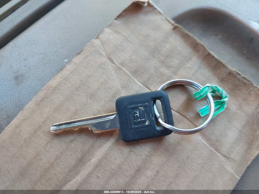 1994 Chevrolet Suburban K1500 VIN: 1GNFK16K9RJ334433 Lot: 43559913