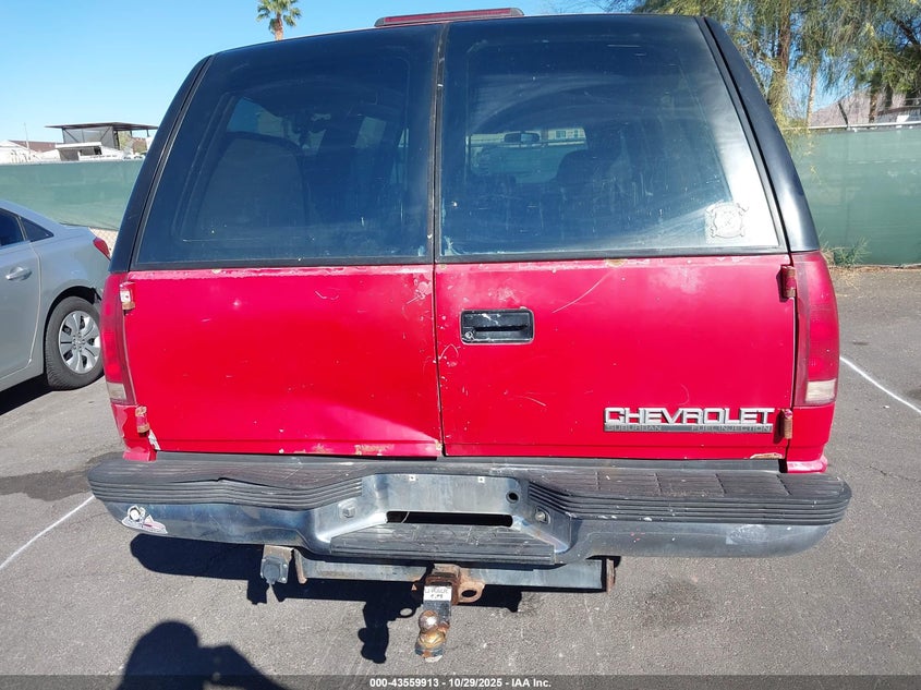1994 Chevrolet Suburban K1500 VIN: 1GNFK16K9RJ334433 Lot: 43559913