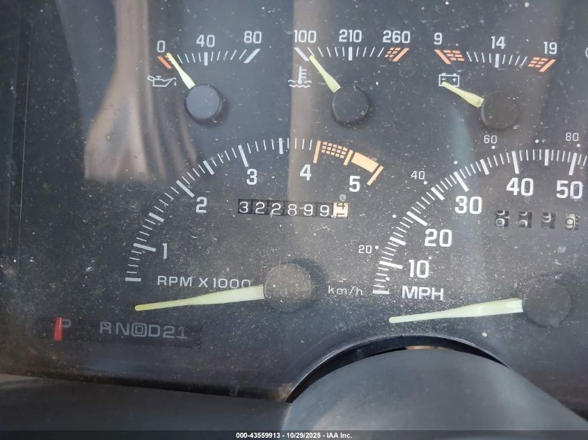 1994 Chevrolet Suburban K1500 VIN: 1GNFK16K9RJ334433 Lot: 43559913