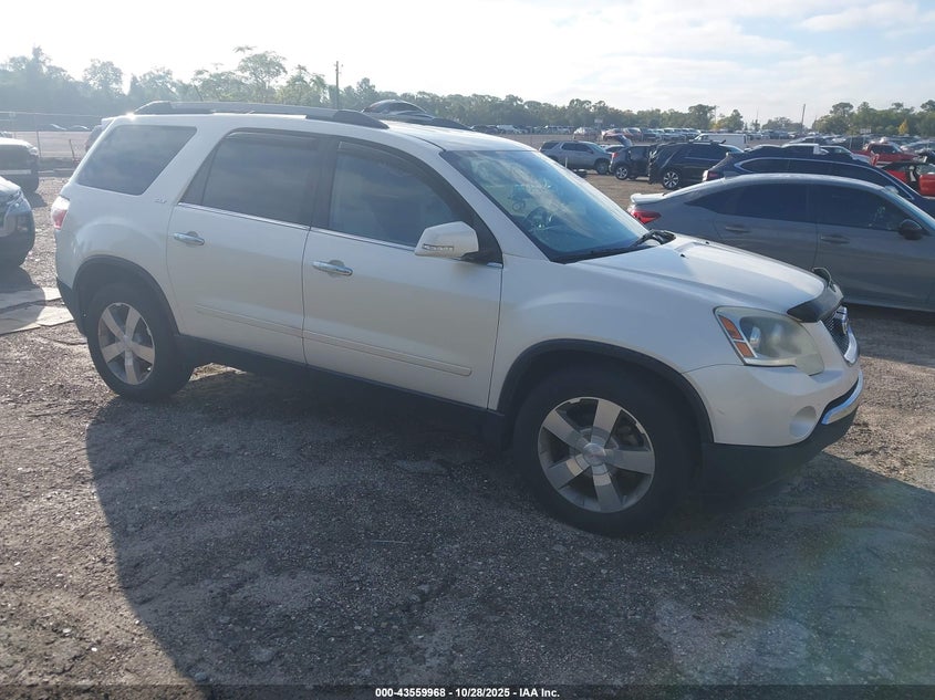 GMC ACADIA SLT-1