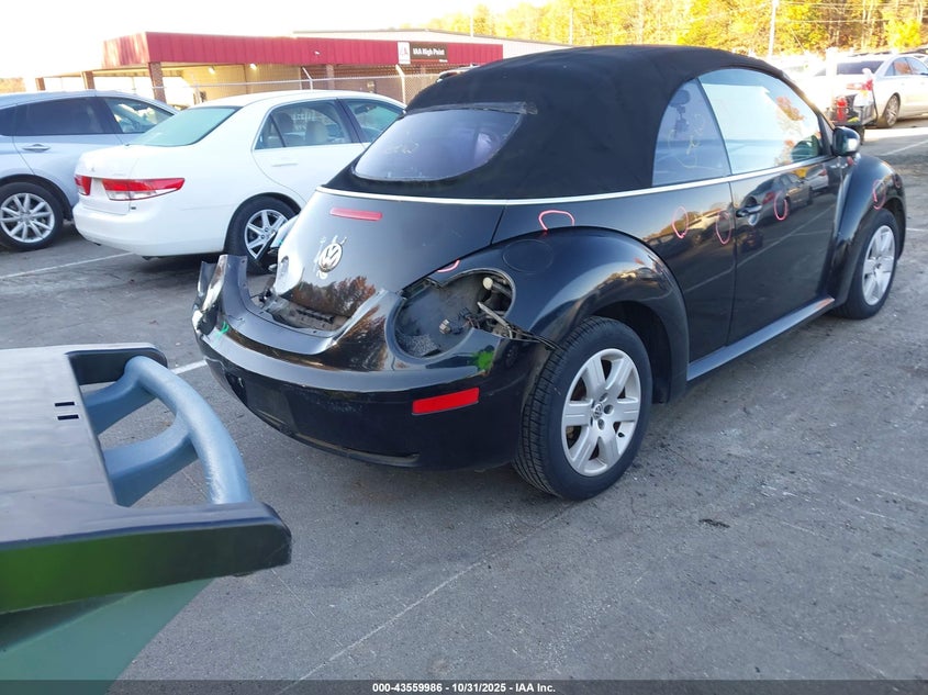 2007 Volkswagen New Beetle 2.5