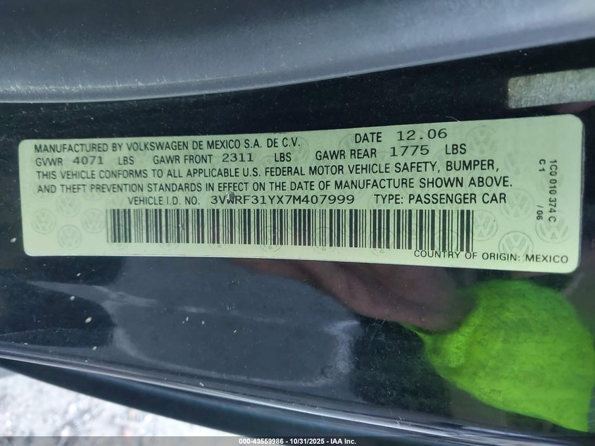 2007 Volkswagen New Beetle 2.5 VIN: 3VWRF31YX7M407999 Lot: 43559986