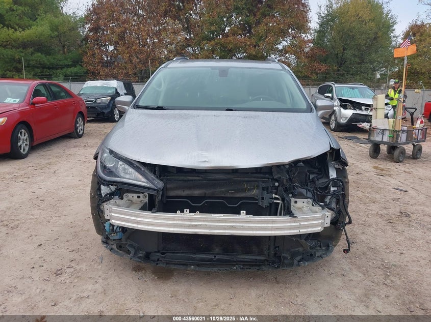 2020 Chrysler Pacifica Touring L VIN: 2C4RC1BG3LR268873 Lot: 43560021