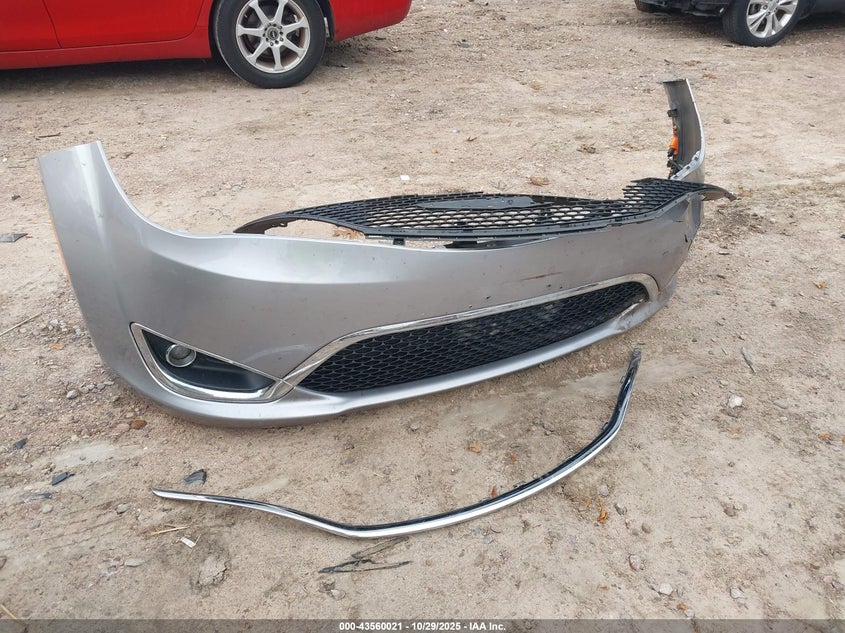 2020 Chrysler Pacifica Touring L VIN: 2C4RC1BG3LR268873 Lot: 43560021