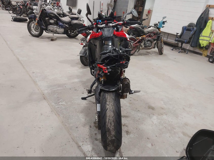 2023 Ducati Multistrada V4/V4S/V4 S Sport/V4 Pikes Peak VIN: ZDMAALVW4PB015412 Lot: 43560042