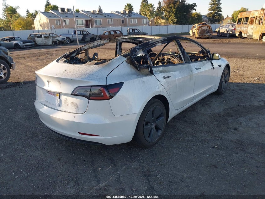5YJ3E1EAXPF432032 2023 TESLA MODEL 3 photo no. 4