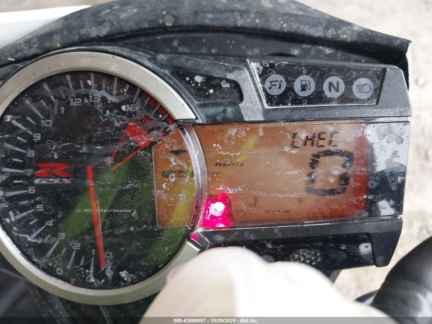 2011 Suzuki Gsx-R600 VIN: JS1GN7FA1B2103261 Lot: 43560087